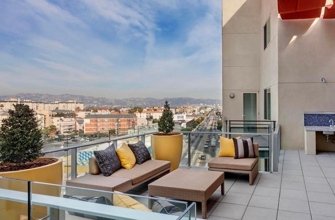 Luxury Loft 3 Beds With Pool And Gym Apartahotel Los Ángeles
